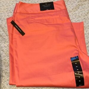 Worthington size 16 women’s crop length slim leg coral pink pants